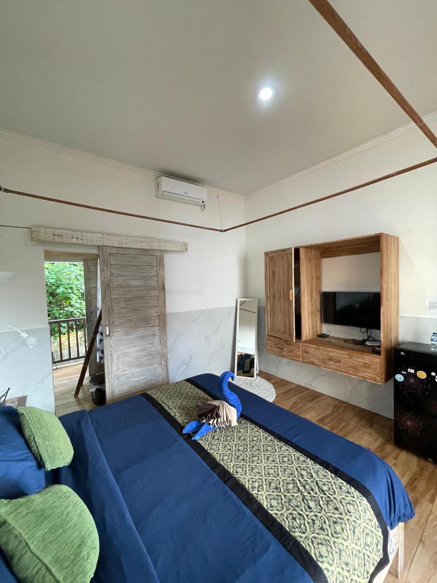 Kubu Guest house Seminyak (Bali)
